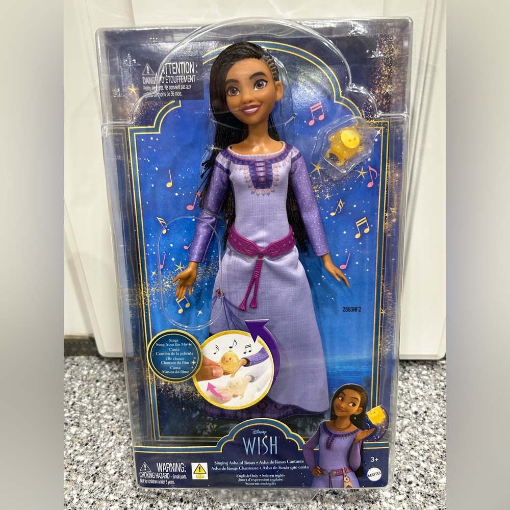 Mattel Disney Wish Singing Asha of Rosas Fashion Doll & Star Figure NEW